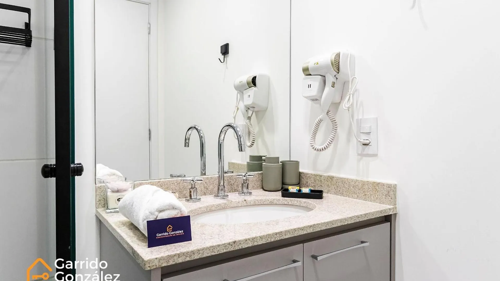 Apartment Novo E Fino Studio No Metro Belem - Com Ar Sao Paulo