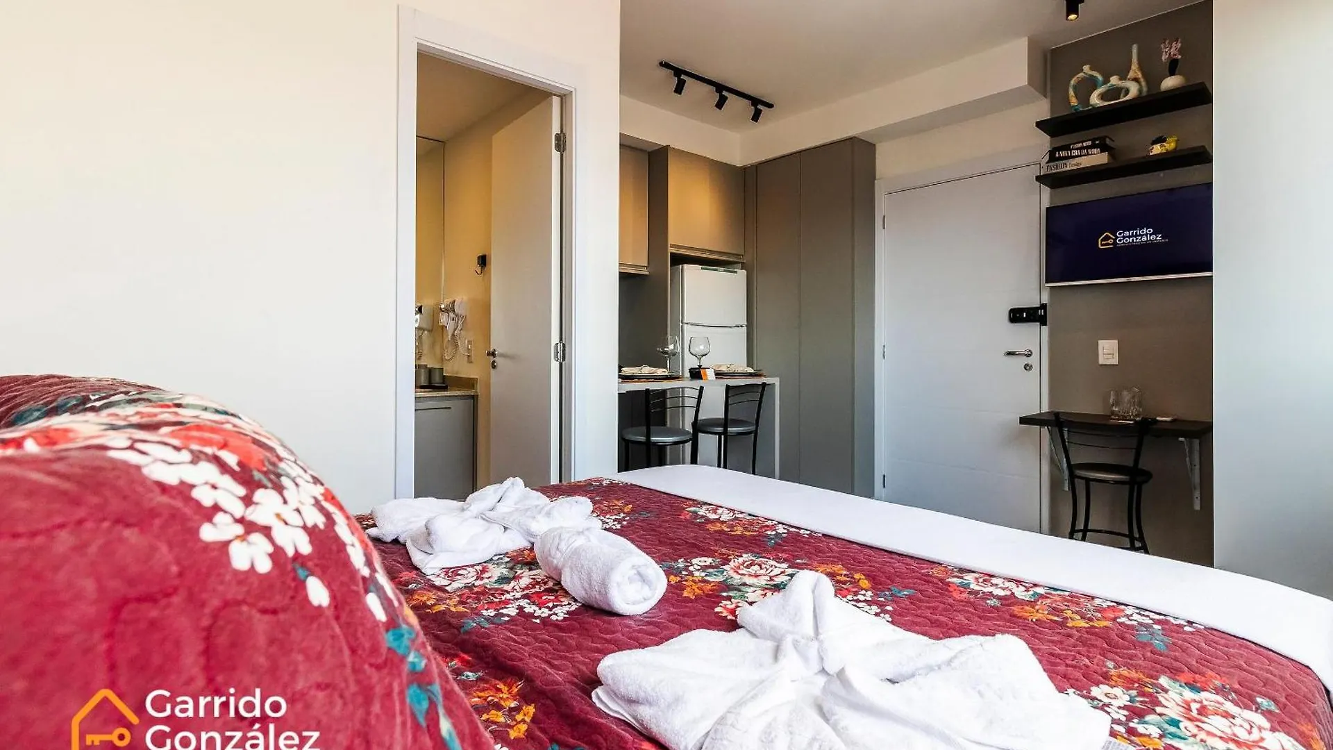 Novo E Fino Studio No Metro Belem - Com Ar Sao Paulo Apartment